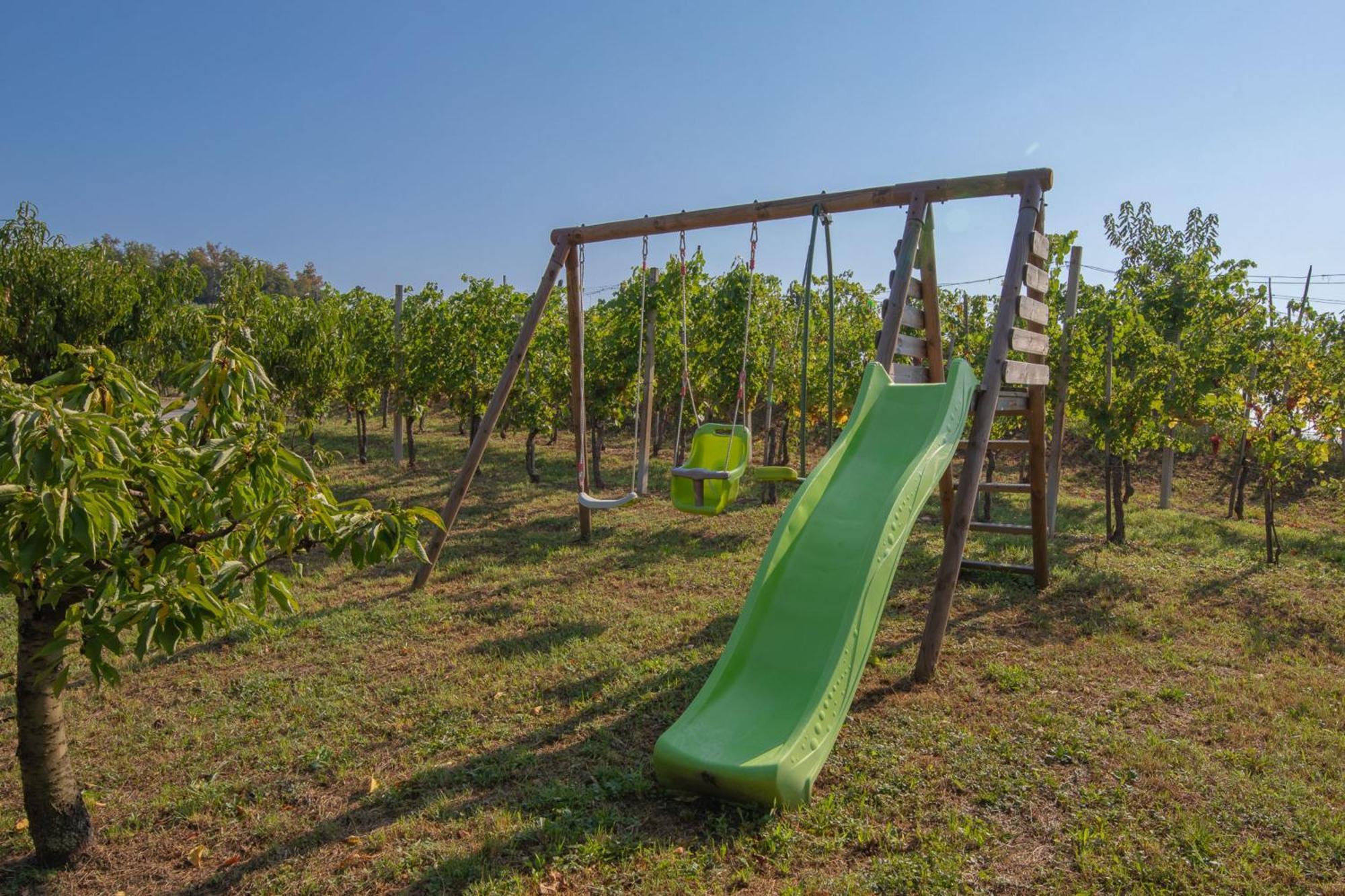 Vineyard Cottage Brodaric - Happy Rentals Metlika Exterior photo